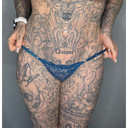 Blauer Spitzen String...